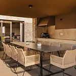 Luxury Vigneto Heated Pool Jacuzzi *