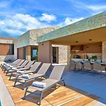 Luxury Vigneto Heated Pool Jacuzzi Villa