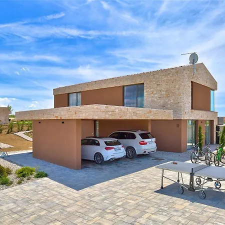 Luxury Vigneto Heated Pool Jacuzzi * Brtonigla