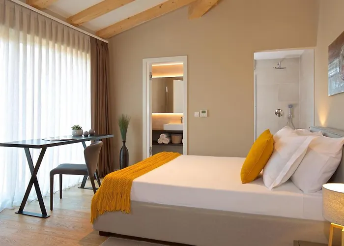 Luxury Vigneto Heated Pool Jacuzzi 빌라